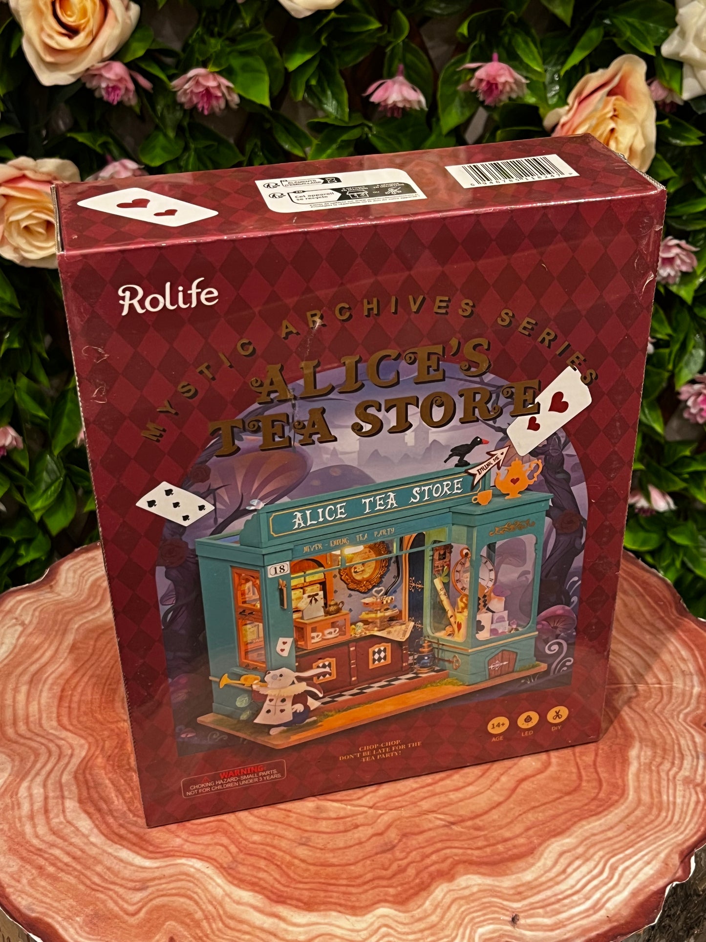 Robotime Alice's tea store DIY store